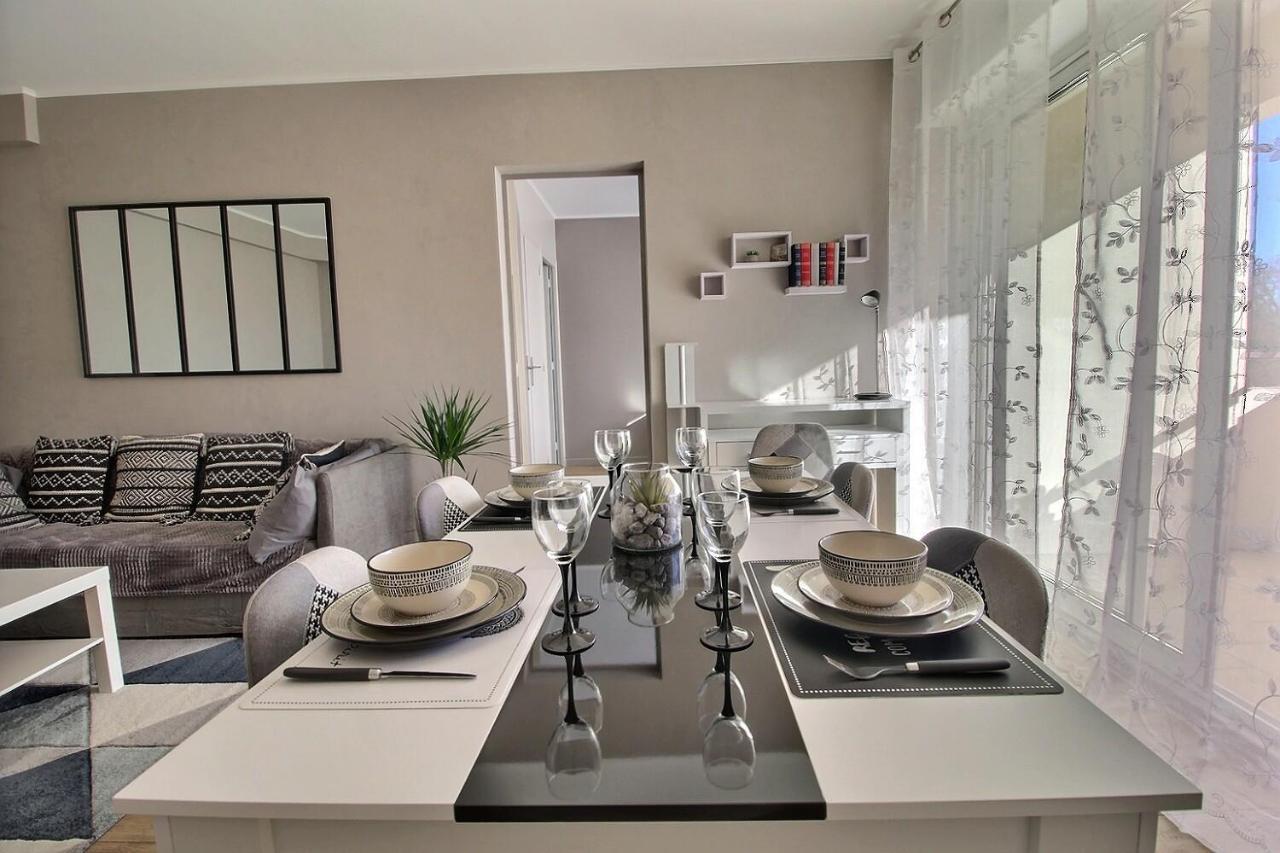 Epipapu Appartement 57 M2 - Parking Prive - Loggia - Μπουρζ Εξωτερικό φωτογραφία